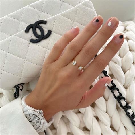 chanel nails.|best Chanel nail polish.